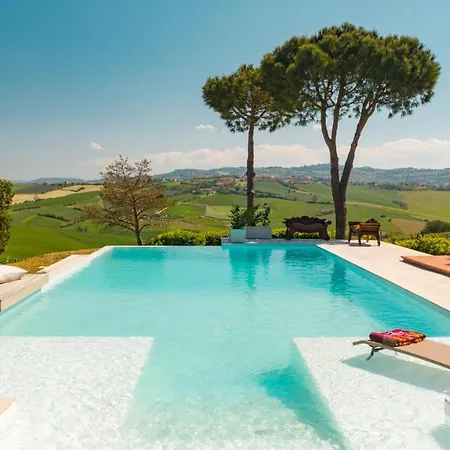 Villa California 6, Emma *