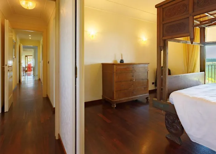 California 6, Emma Willa Saludecio